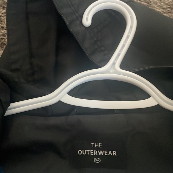 C&A dark blue size 38 water resistant light jacket - Picture 2 of 2